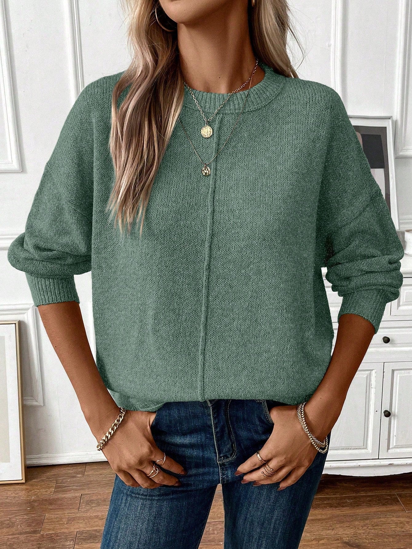 Chic Comfort: LUNE Women's Sweater