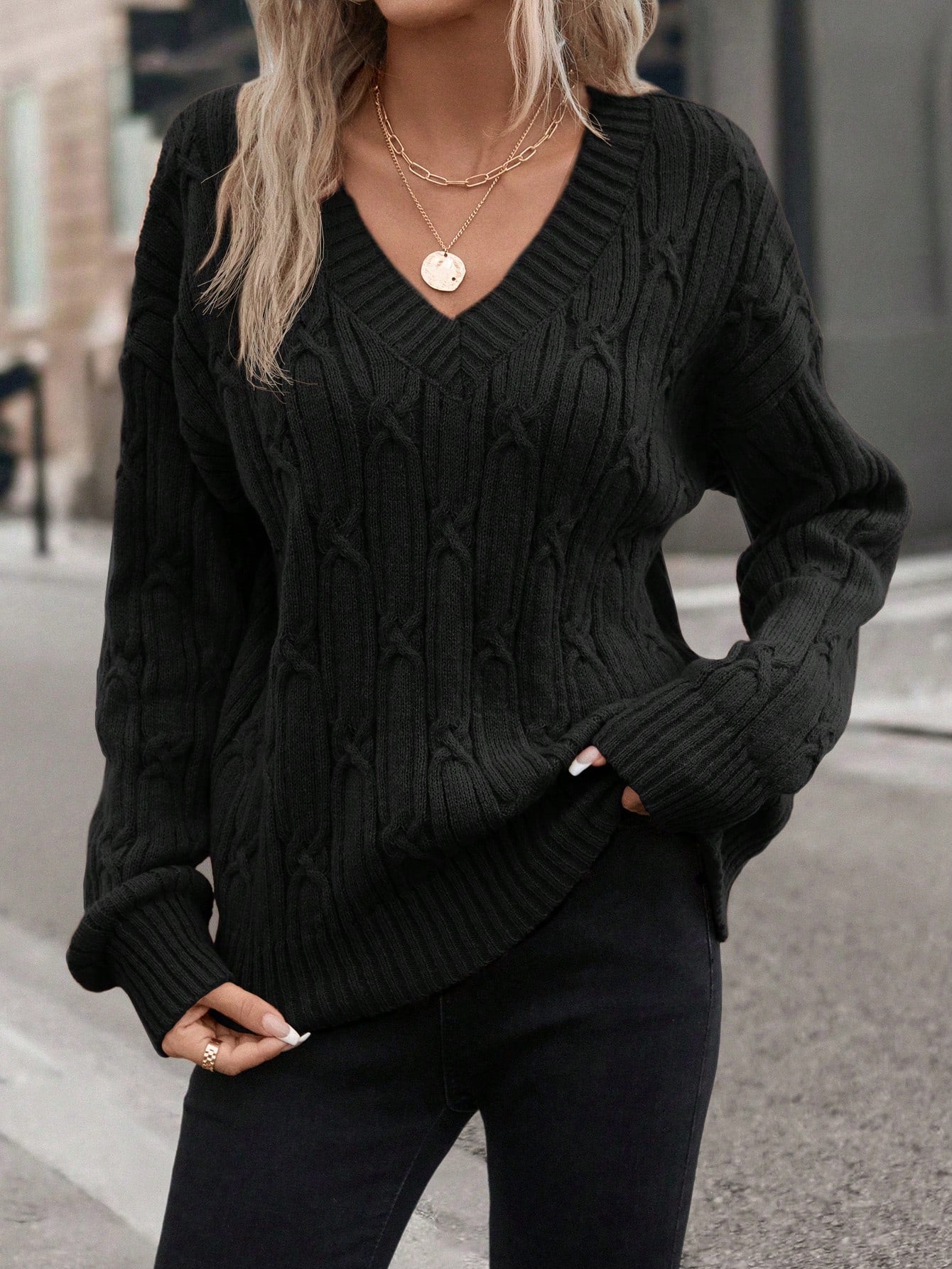 Chic & Cozy: LUNE Women Sweater