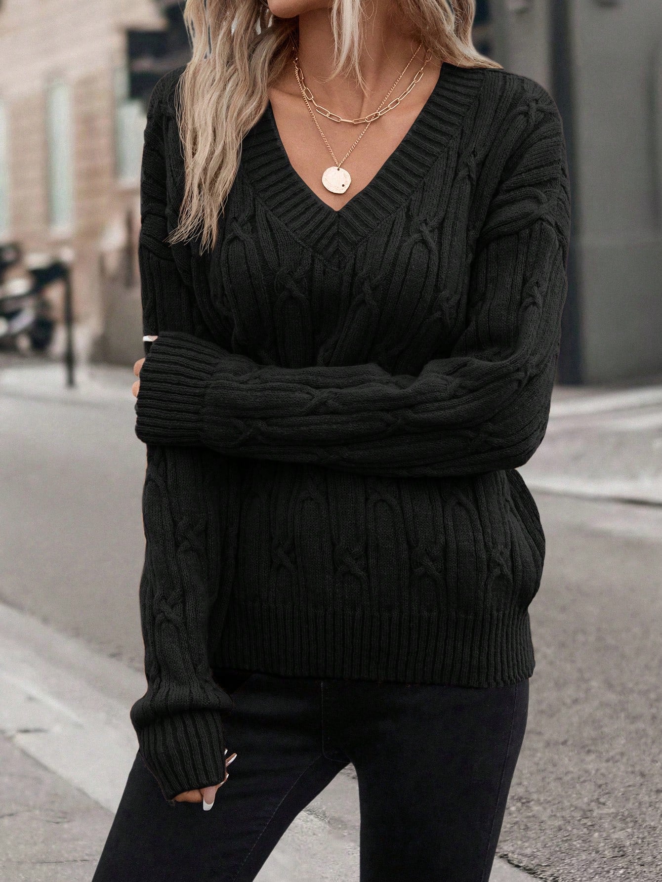 Chic & Cozy: LUNE Women Sweater