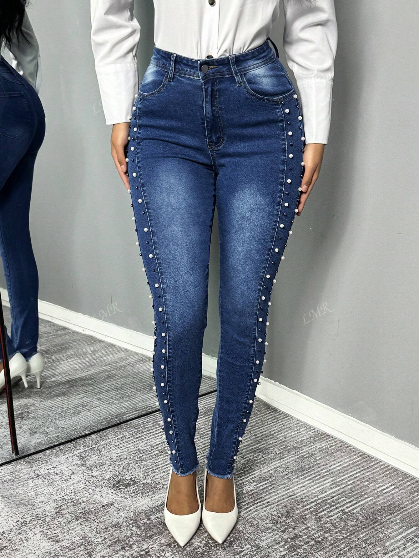 Chic Women’s Denim Pants with Faux Pearl Accents and Stylish Zippered Pockets