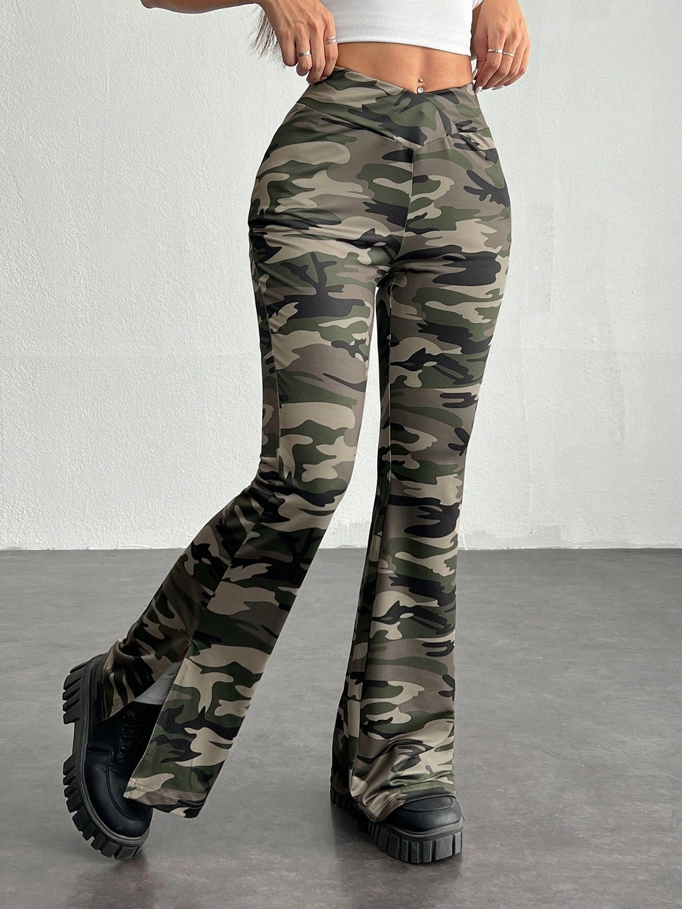 Chic Camouflage Flare Pants for Women: Stylish Split-Cross Design for Autumn & Winter Work Wear